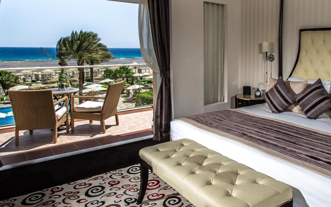 Premier Suite Prime Sea View Pool View VIP